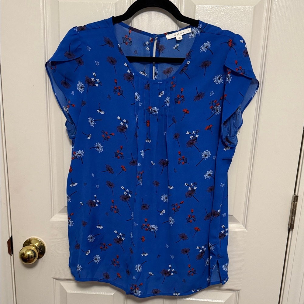 Fun 2 Fun Blue Floral Women's Blouse